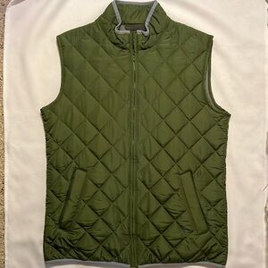 Men’s Green Puffer Vest with Grey Lining Medium NWOT Saddlebred 1888 collection